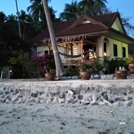 Right On The Beach House Villa Taling Ngam  ภายนอก รูปภาพ