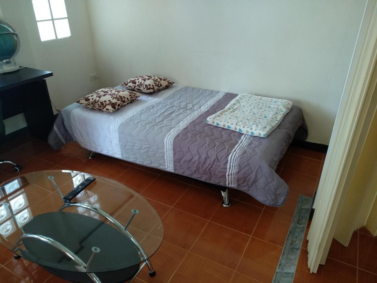 Right On The Beach House Villa Taling Ngam  ภายนอก รูปภาพ
